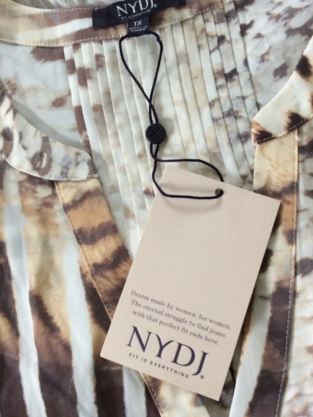NWT NYDJ Pintuck Blouse in Wild Thing